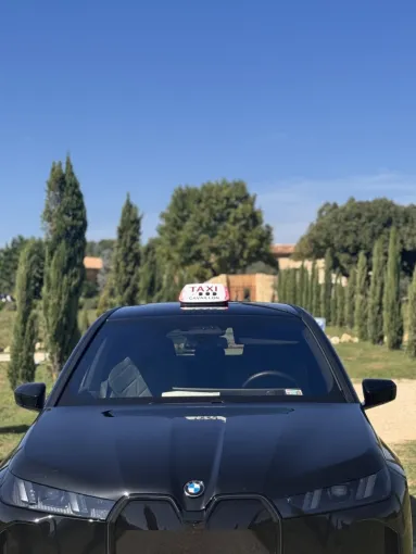 Nouveau véhicule même engagement , Cavaillon, Taxi Céline